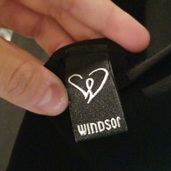 Windsor long backless formal dress worn once! - Picture 3 of 4